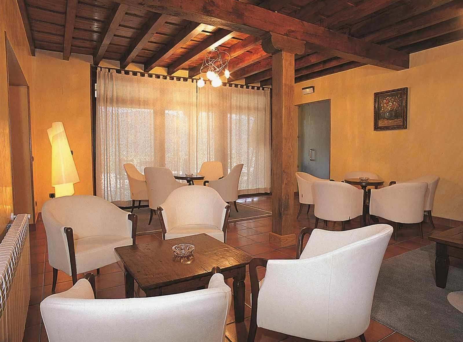 Hotel Don Silvio Colombres Exterior foto